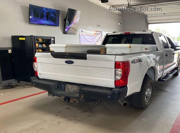 1FT7W2B68LED11676 2020 FORD F250  Вид задней части салона