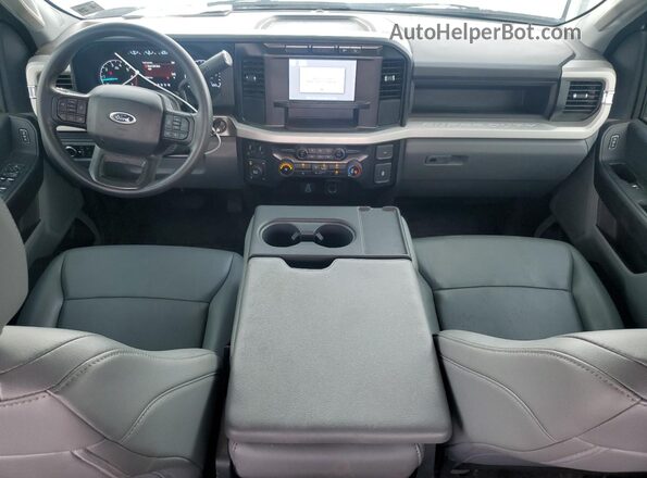 1FT7W2BA8RED46263 2024 FORD F250 White 
