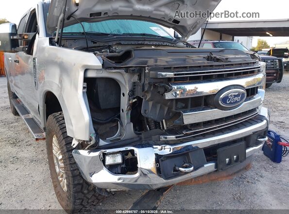 1FT7W2BN0LED18824 2020 FORD F-250 Silver Front view