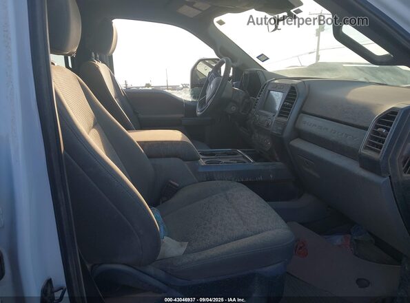 1FT7W2BT0MED95239 2021 FORD F-250 White Սալոնի դիմացի տեսք