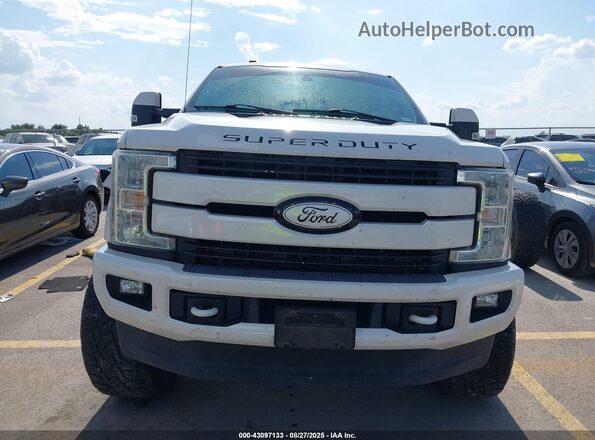 1FT7W2BT9HEC38752 2017 FORD F250 White Widok wnętrza z tyłu