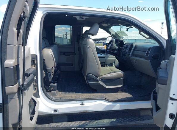 1FT7X2BN1LEC29938 2020 FORD F-250 White VIN sticker view