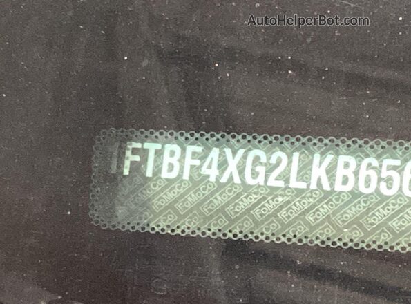1FTBF4XG2LKB65607 2020 FORD TRANSIT White Widok wnętrza z tyłu