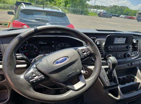 1FTBR1XG2LKB79190 2020 FORD TRANSIT-250  Dashboard view