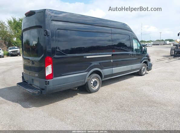 1FTBR3XG2NKA41146 2022 FORD TRANSIT-250 Черный Задняя правая четверть