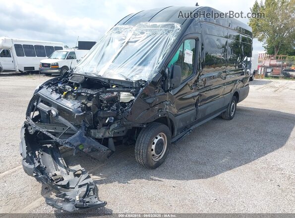 1FTBR3XG2NKA41146 2022 FORD TRANSIT-250 Черный Вид спереди