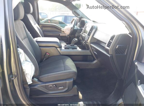 1FTEW1EG2GKF67616 2016 FORD F150 Gray Front interior view