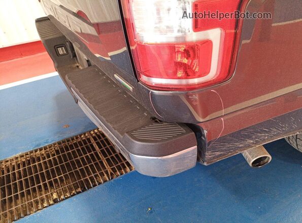1FTEW1EPXJFC87359 2018 FORD F150  Вид задней части салона
