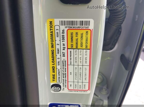 1FTEW3K55RFC07587 2024 FORD F150 Gray Vista del compartimento del motor