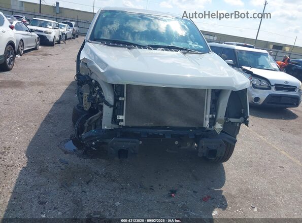 1FTEW3K55RFC07587 2024 FORD F150 Gray Vista interior trasera