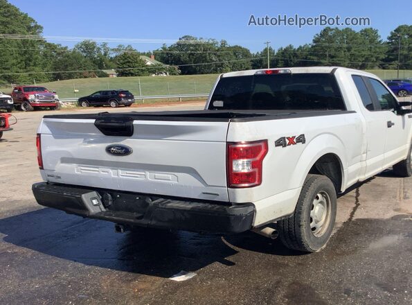1FTEX1EP4LKE46240 2020 FORD F150  Вид салона спереди