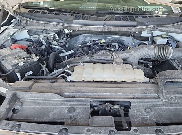 1FTEX1EP4MKD40369 2021 FORD F150  Widok wnętrza z tyłu