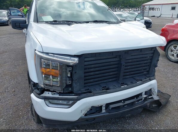 1FTFW1ED8NFB31255 2022 FORD F150 White Widok z przodu