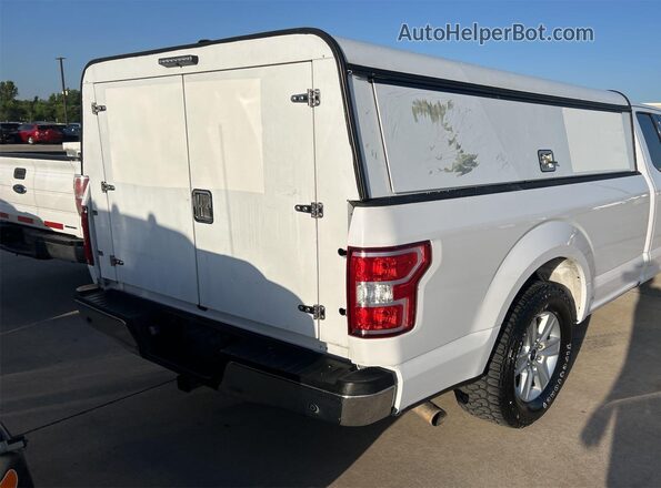1FTFX1C58JKE97372 2018 FORD F150  Rear seats view