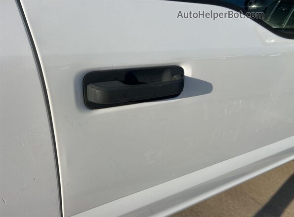 1FTFX1C58JKE97372 2018 FORD F150  Rear interior view