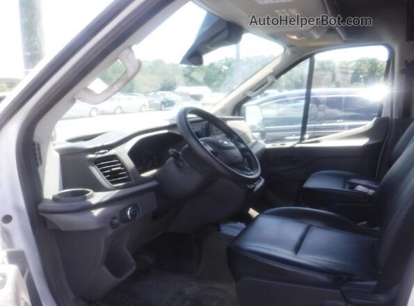 1FTYE1C89LKA85182 2020 FORD TRANSIT-150  Vista de los asientos traseros