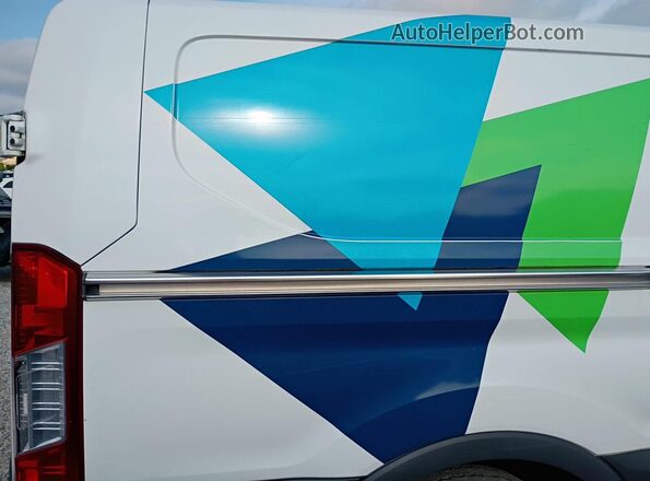 1FTYE1YM6HKA82270 2017 FORD TRANSIT-150  