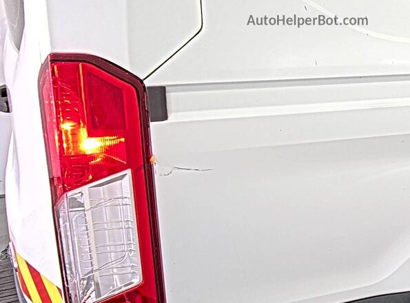 1FTYE1ZM3GKB17795 2016 FORD TRANSIT-150  Передняя левая четверть