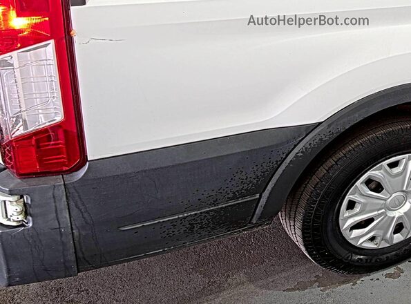 1FTYE1ZM3GKB17795 2016 FORD TRANSIT-150  Вид задней части салона