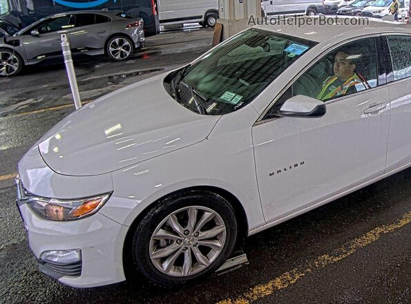 1G1ZD5ST0LF062721 2020 CHEVROLET MALIBU  Widok deski rozdzielczej