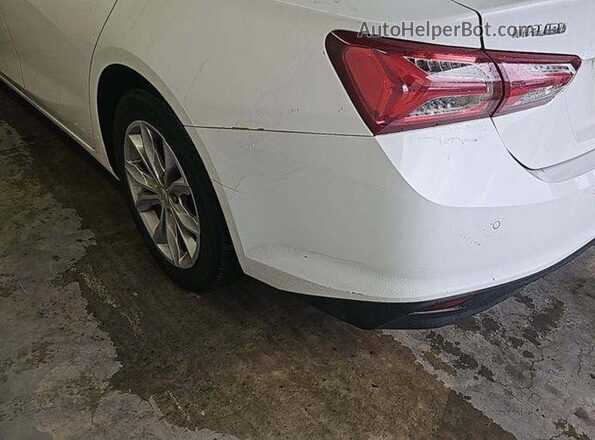 1G1ZD5ST0LF062721 2020 CHEVROLET MALIBU  Widok tylnych siedzeń