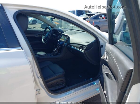 1G6AA5RX2J0175451 2018 CADILLAC ATS White Widok wnętrza z przodu