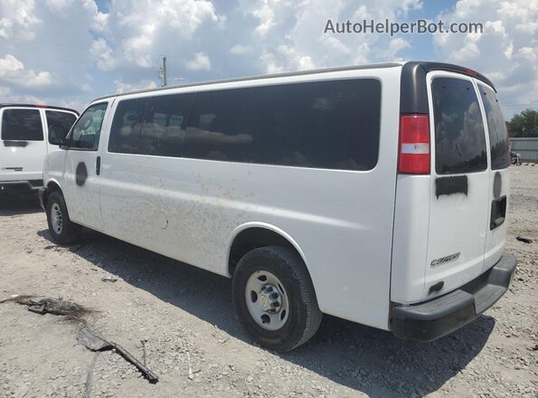 1GAZGNFP8L1269987 2020 CHEVROLET EXPRESS White Rear left
