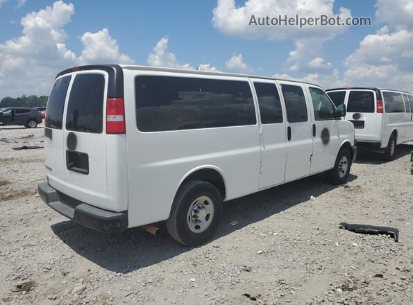 1GAZGNFP8L1269987 2020 CHEVROLET EXPRESS White Rear right