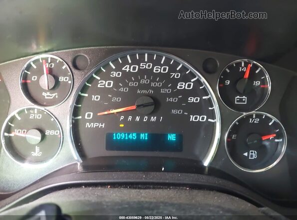 1GAZGPFG5L1173214 2020 CHEVROLET EXPRESS Белый Вид задних сидений