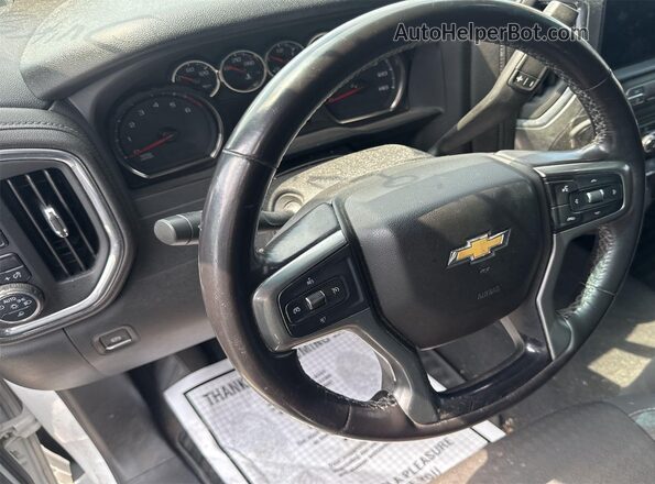 1GC1YNE78LF306512 2020 CHEVROLET SILVERADO  Engine compartment view