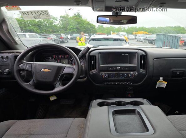 1GC2KUEG2JZ320434 2018 CHEVROLET SILVERADO  Вид щитка приборов