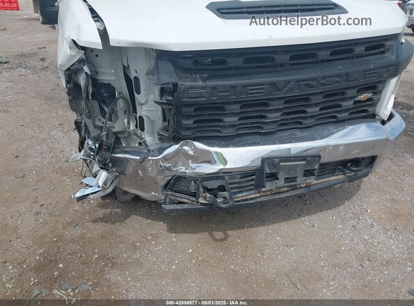 1GC2WLE72MF206373 2021 CHEVROLET SILVERADO White Vista interior delantera