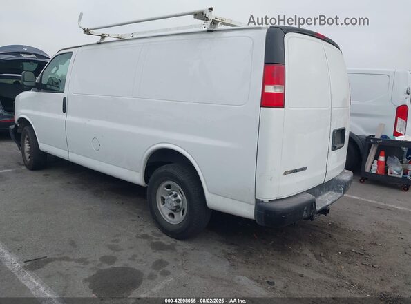 1GCWGAFF3H1112868 2017 CHEVROLET EXPRESS White Հետևի ձախ