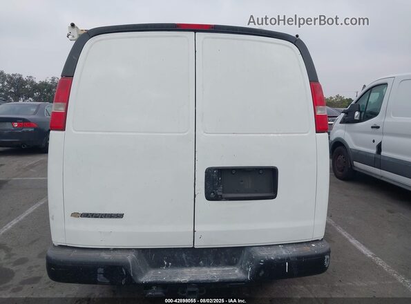 1GCWGAFF3H1112868 2017 CHEVROLET EXPRESS White 