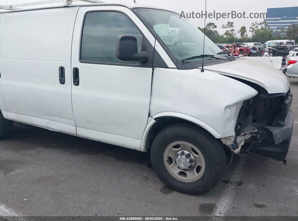 1GCWGAFF3H1112868 2017 CHEVROLET EXPRESS White 