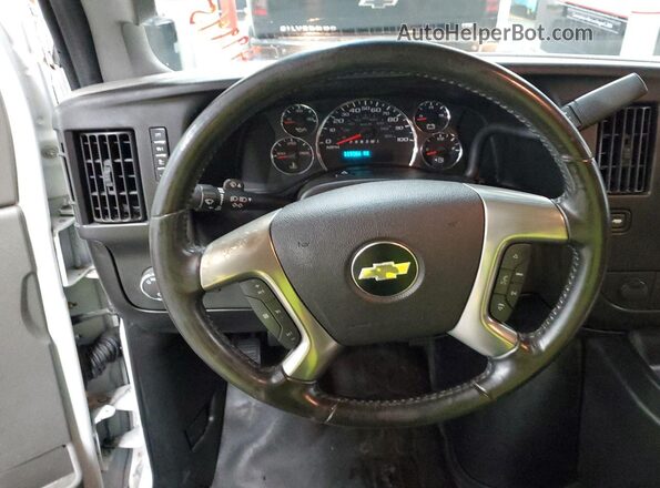 1GCWGAFF4G1315623 2016 CHEVROLET EXPRESS  Widok naklejki z numerem VIN