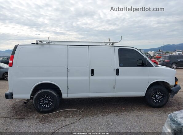1GCWGAFP0J1335321 2018 CHEVROLET EXPRESS White 