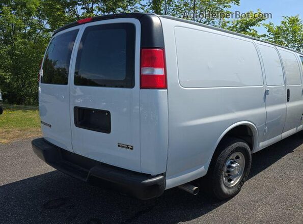 1GCWGAFP0M1244120 2021 CHEVROLET EXPRESS  Передня ліва чверть