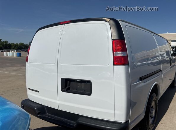 1GCZGGFP2L1209674 2020 CHEVROLET EXPRESS  წინა მარცხენა ხედი სამი მეოთხედიდან