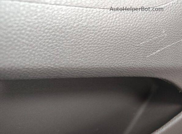 1GNEVMKW2LJ295995 2020 CHEVROLET TRAVERSE  Widok tylnych siedzeń
