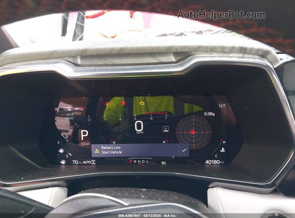 1GTP6EEK1P1249237 2023 GMC CANYON Burgundy Հետևի նստատեղերի տեսք