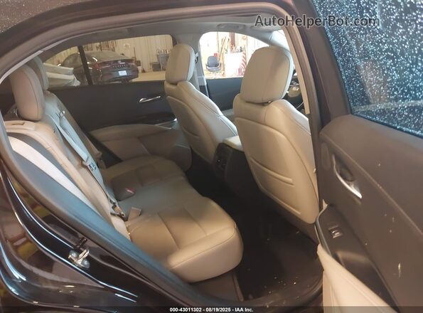 1GYFZCR42MF001347 2021 CADILLAC XT4 Бордовый 