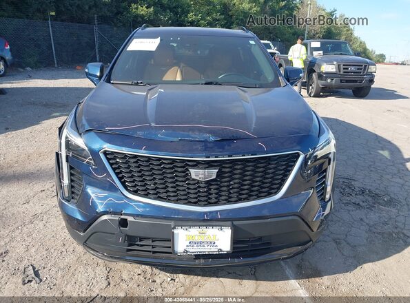 1GYFZFR47NF111491 2022 CADILLAC XT4 Blue Вид задньої частини салону