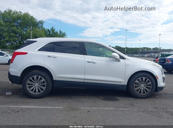 1GYKNDRS2JZ166310 2018 CADILLAC XT5 White 