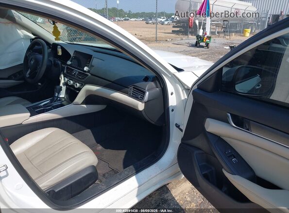 1HGCV1F14LA113258 2020 HONDA ACCORD White Widok wnętrza z przodu