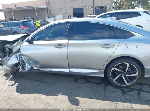 1HGCV2F39JA052249 2018 HONDA ACCORD Серебряный 
