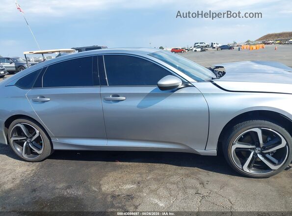 1HGCV2F39JA052249 2018 HONDA ACCORD Серебряный 