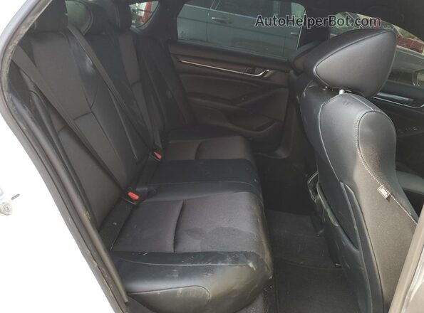 1HGCV3F25NA017906 2022 HONDA ACCORD White Widok tylnych siedzeń