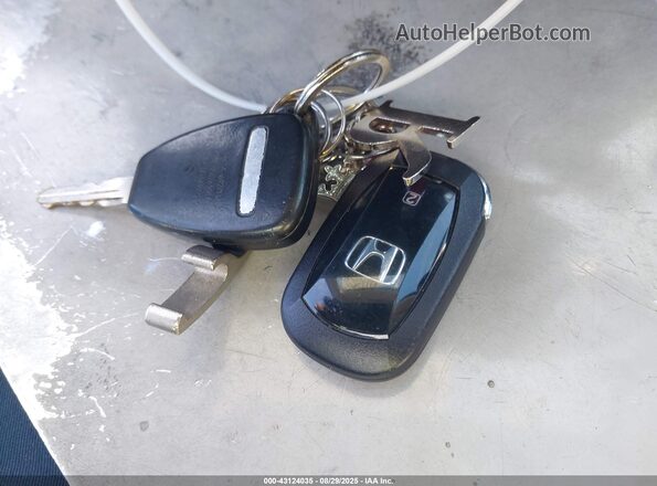 1HGCY2F82RA070462 2024 HONDA ACCORD Белый Вид панели приборов