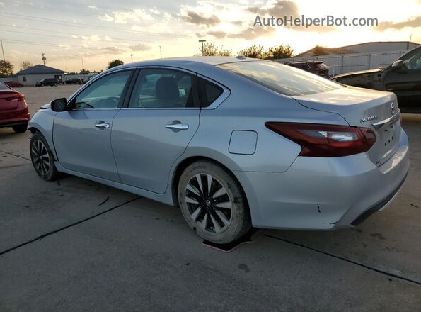 1N4AL3AP0JC180949 2018 NISSAN ALTIMA Silver Tył lewy